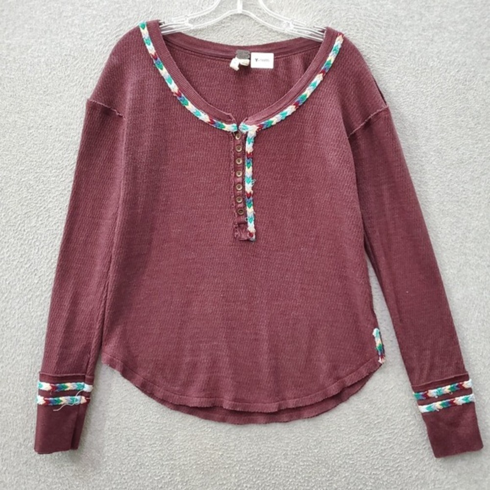 We The Free Women Sweater Small Maroon Thermal Rainbow Trim Long Sleeve Scoop‎
